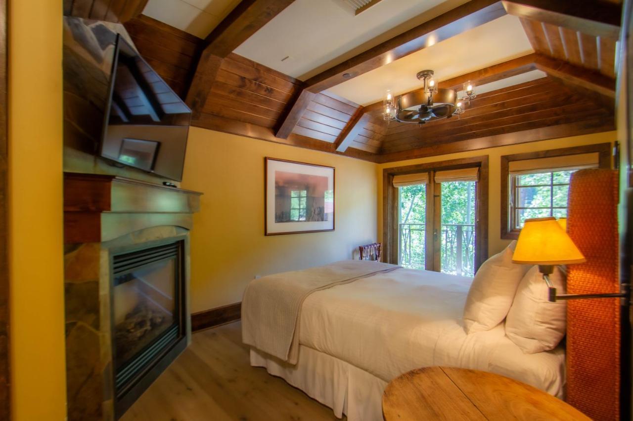 West Shore Cafe And Inn Homewood Екстериор снимка